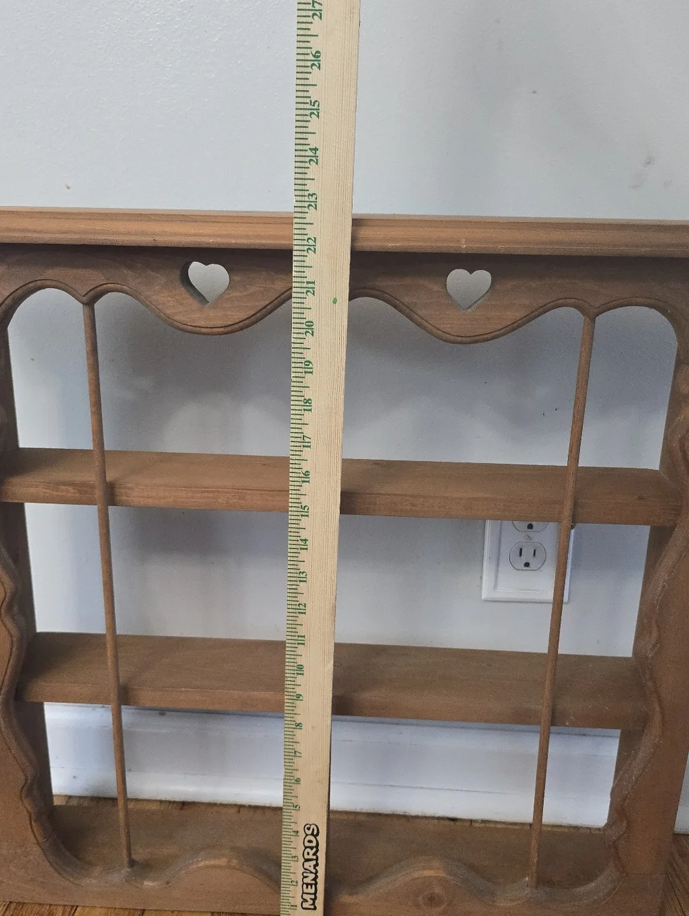 Vtg Heart Wood Wall Hanging 3 Tier 12 Tea Cup Saucer Curio Shelf Knick Rack
